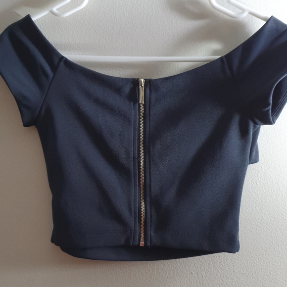 Dynamite Navy Croptop XS - Picture 4 of 4